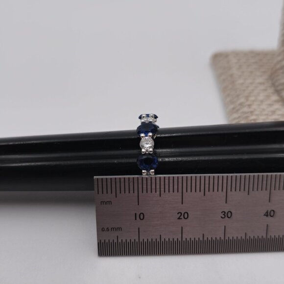 Size 5 Sterling Silver Oval Blue And Round Clear Cubic Zirconia Ring A2734 - Picture 8 of 9